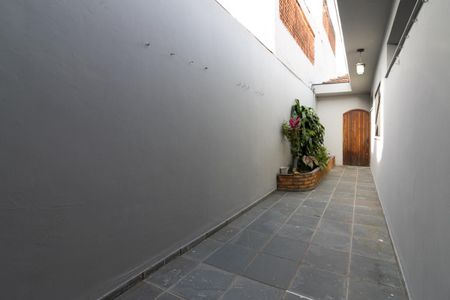 Casa para alugar com 270m², 2 quartos e 2 vagas