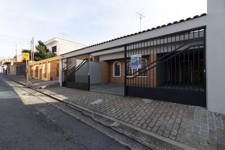 Casa para alugar com 270m², 2 quartos e 2 vagas