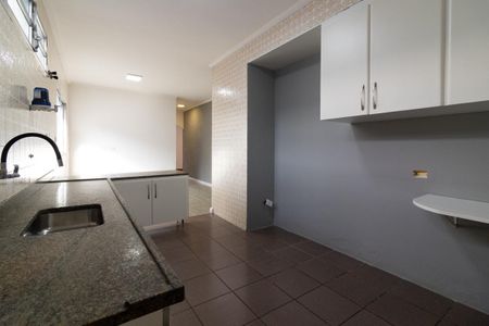 Casa para alugar com 270m², 2 quartos e 2 vagas