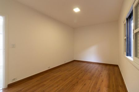 Casa para alugar com 2 quartos, 270m² em Vila Amalia (zona Leste), São Paulo