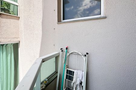 Apartamento para alugar com 47m², 2 quartos e 1 vaga Apartamento para alugar com 47m², 2 quartos e 1 vagaSacada