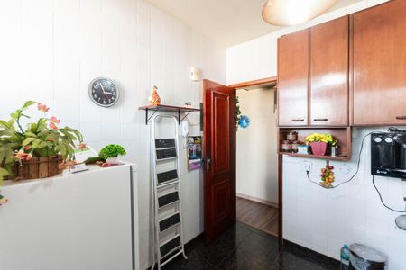 Apartamento à venda com 74m², 2 quartos e 1 vagaCozinha
