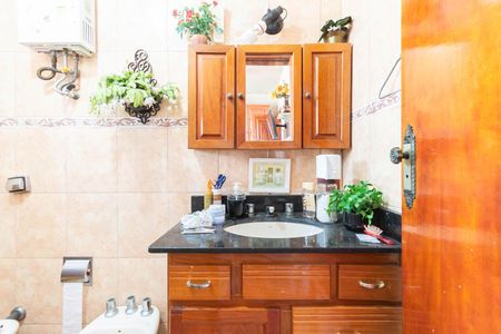 Apartamento à venda com 74m², 2 quartos e 1 vagaBanheiro Suíte