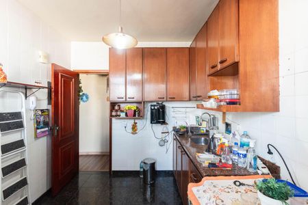 Apartamento à venda com 74m², 2 quartos e 1 vagaCozinha