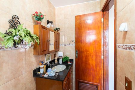 Apartamento à venda com 74m², 2 quartos e 1 vagaBanheiro Suíte