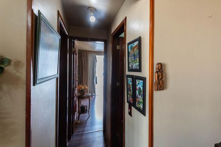 Apartamento à venda com 74m², 2 quartos e 1 vagaCorredor