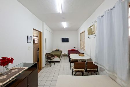 Studio para alugar com 30m², 0 quarto e sem vaga Studio para alugar com 30m², 0 quarto e sem vagaKitnet