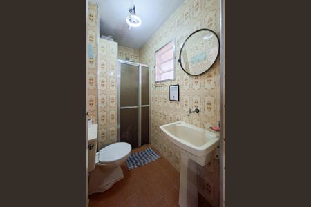 Banheiro  de kitnet/studio para alugar com 0 quarto, 30m² em Vila Balnearia, Praia Grande