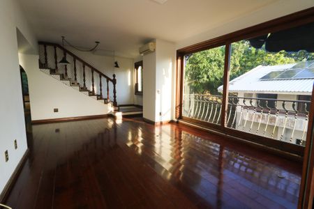 Apartamento para alugar com 565m², 3 quartos e 4 vagas Apartamento para alugar com 565m², 3 quartos e 4 vagasSala de TV