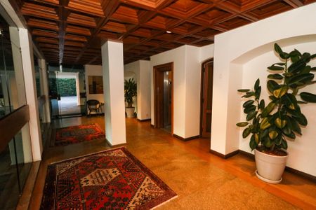 Apartamento para alugar com 565m², 3 quartos e 4 vagas Apartamento para alugar com 565m², 3 quartos e 4 vagasHall de entrada