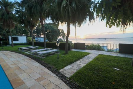 Apartamento para alugar com 565m², 3 quartos e 4 vagas Apartamento para alugar com 565m², 3 quartos e 4 vagasÁrea comum - Piscina