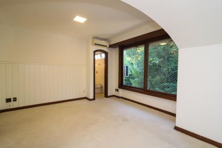 Apartamento para alugar com 565m², 3 quartos e 4 vagas Apartamento para alugar com 565m², 3 quartos e 4 vagasQuarto Suíte