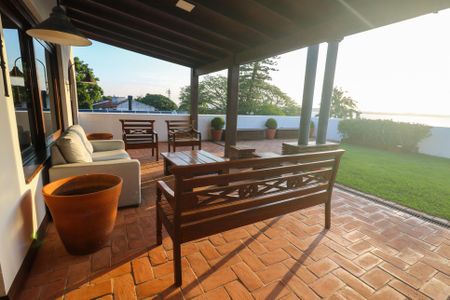 Apartamento para alugar com 565m², 3 quartos e 4 vagas Apartamento para alugar com 565m², 3 quartos e 4 vagasVaranda