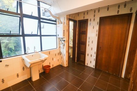 Apartamento para alugar com 565m², 3 quartos e 4 vagas Apartamento para alugar com 565m², 3 quartos e 4 vagasÁrea de Serviço