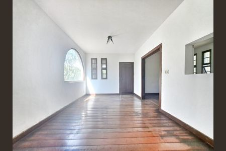 Casa à venda com 4 quartos, 506m² em São Bento, Belo Horizonte