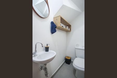 Casa para alugar com 72m², 2 quartos e 1 vagaLavabo