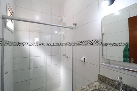 Banheiro Social de apartamento para alugar com 2 quartos, 55m² em Santa Mônica, Uberlândia