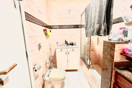 Apartamento à venda com 97m², 3 quartos e 1 vagaBANHEIRO 2