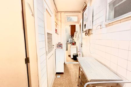 Apartamento à venda com 97m², 3 quartos e 1 vagaÁrea de Serviço