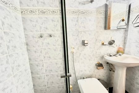 Apartamento à venda com 97m², 3 quartos e 1 vagaBANHEIRO 1