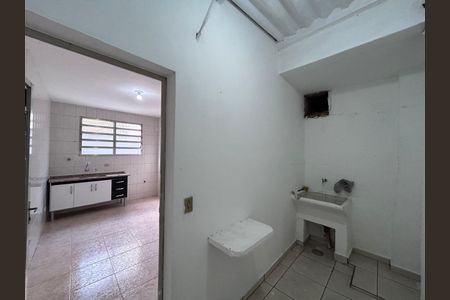 Casa para alugar com 100m², 4 quartos e sem vagaÁrea de Serviço