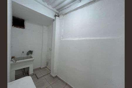 Casa para alugar com 100m², 4 quartos e sem vagaÁrea de Serviço