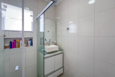 Apartamento à venda com 94m², 2 quartos e sem vagaBanheiro