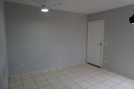 Sala de apartamento para alugar com 2 quartos, 51m² em Cidade Jardim, Americana