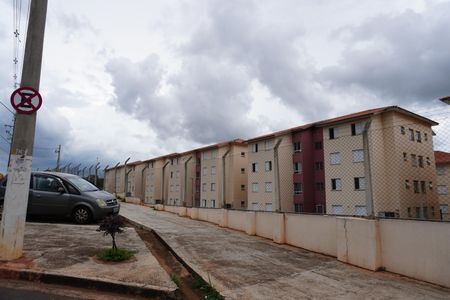 Apartamento para alugar com 51m², 2 quartos e 1 vagaFachada