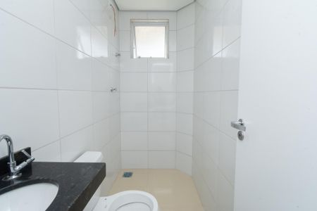 Apartamento à venda com 71m², 2 quartos e 1 vaga Apartamento à venda com 71m², 2 quartos e 1 vagaBanheiro Social