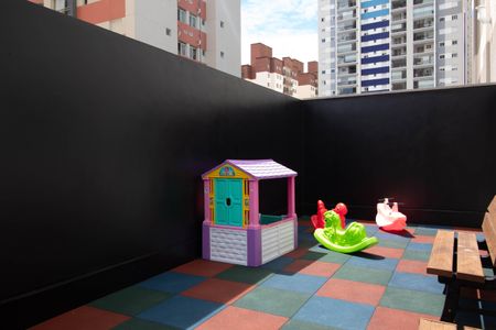 Studio à venda com 30m², 1 quarto e 1 vaga Studio à venda com 30m², 1 quarto e 1 vagaÁrea comum - Playground