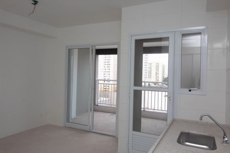Cozinha de kitnet/studio à venda com 1 quarto, 30m² em Picanço, Guarulhos