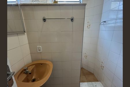 Casa à venda com 90m², 2 quartos e 1 vagaBanheiro