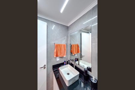 Apartamento à venda com 109m², 3 quartos e 2 vagasBanheiro da Suíte 2