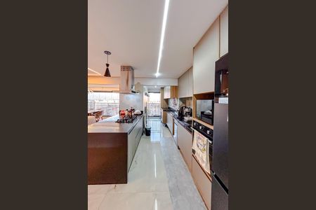 Apartamento à venda com 109m², 3 quartos e 2 vagasCozinha