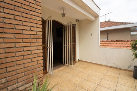 Casa para alugar com 135m², 3 quartos e 2 vagas Casa para alugar com 135m², 3 quartos e 2 vagasvaranda quarto 3
