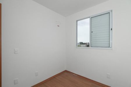 Quarto de apartamento para alugar com 2 quartos, 47m² em Costa E Silva, Porto Alegre