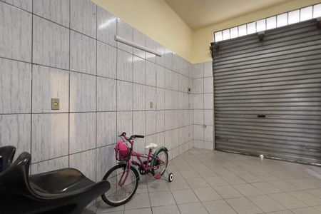 Casa à venda com 140m², 2 quartos e 1 vaga Casa à venda com 140m², 2 quartos e 1 vagaGaragem