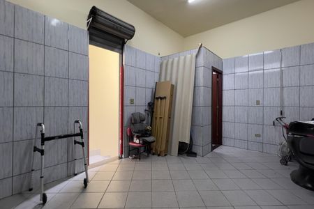 Casa à venda com 140m², 2 quartos e 1 vaga Casa à venda com 140m², 2 quartos e 1 vagaGaragem