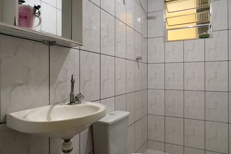 Casa à venda com 140m², 2 quartos e 1 vaga Casa à venda com 140m², 2 quartos e 1 vagaEdícula