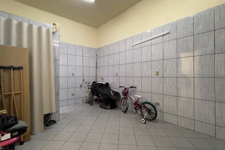 Casa à venda com 140m², 2 quartos e 1 vaga Casa à venda com 140m², 2 quartos e 1 vagaGaragem