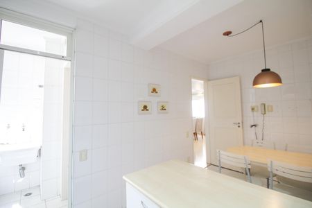 Apartamento para alugar com 101m², 3 quartos e 2 vagasCozinha