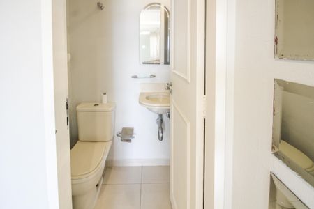Apartamento para alugar com 101m², 3 quartos e 2 vagasBanheiro 3 - Lavabo