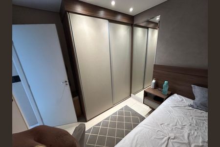 Quarto de apartamento para alugar com 2 quartos, 48m² em Santa Maria, Osasco