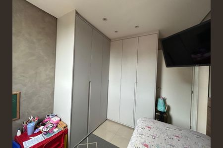 Quarto de apartamento para alugar com 2 quartos, 48m² em Santa Maria, Osasco