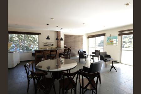 Apartamento à venda com 75m², 2 quartos e 1 vagaÁrea comum - Salão de festas