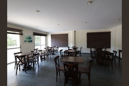 Apartamento à venda com 75m², 2 quartos e 1 vagaÁrea comum - Salão de festas