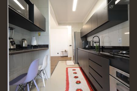 Apartamento à venda com 75m², 2 quartos e 1 vagaCozinha
