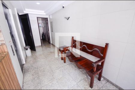 Apartamento à venda com 75m², 2 quartos e 1 vaga Apartamento à venda com 75m², 2 quartos e 1 vagaÁrea comum