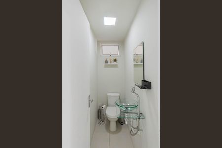 Apartamento à venda com 75m², 2 quartos e 1 vagaLavabo